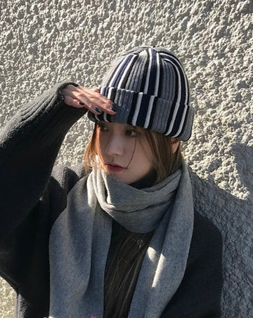 STRIPE PATTERN BEANIE